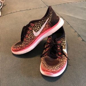 Nike Free Run Distance Size 8.5